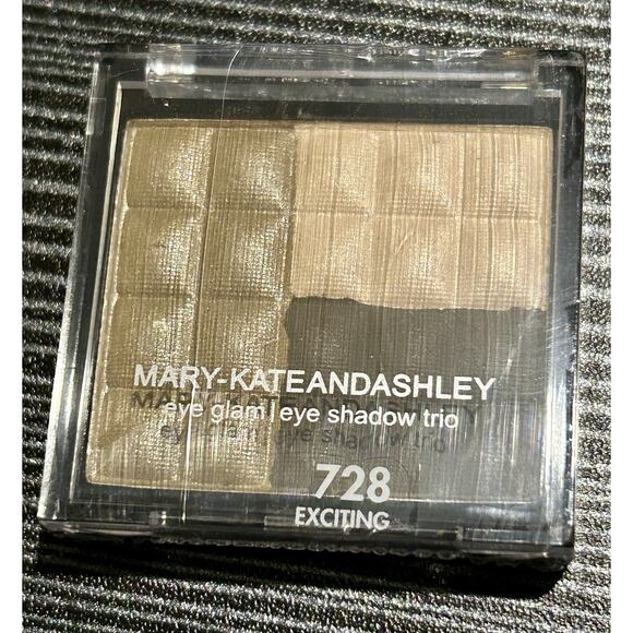 Mary-Kate and Ashley EyeGlam Eyeshadow 👁️Trio in shade 728 EXCITING-New Sealed- - Picture 1 of 5